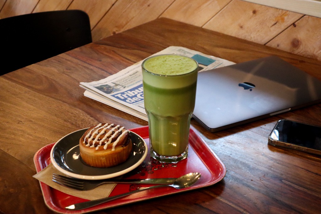 The Top 5 Laptop-Friendly Cafes in Geneva for a Work-Friendly Environment